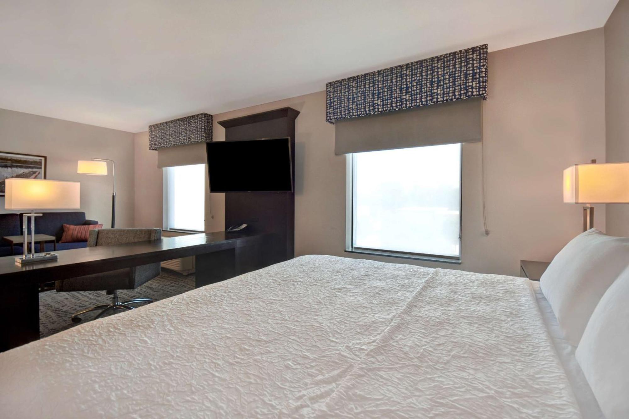 Hampton Inn & Suites Columbia South Fort Meade Area Bagian luar foto