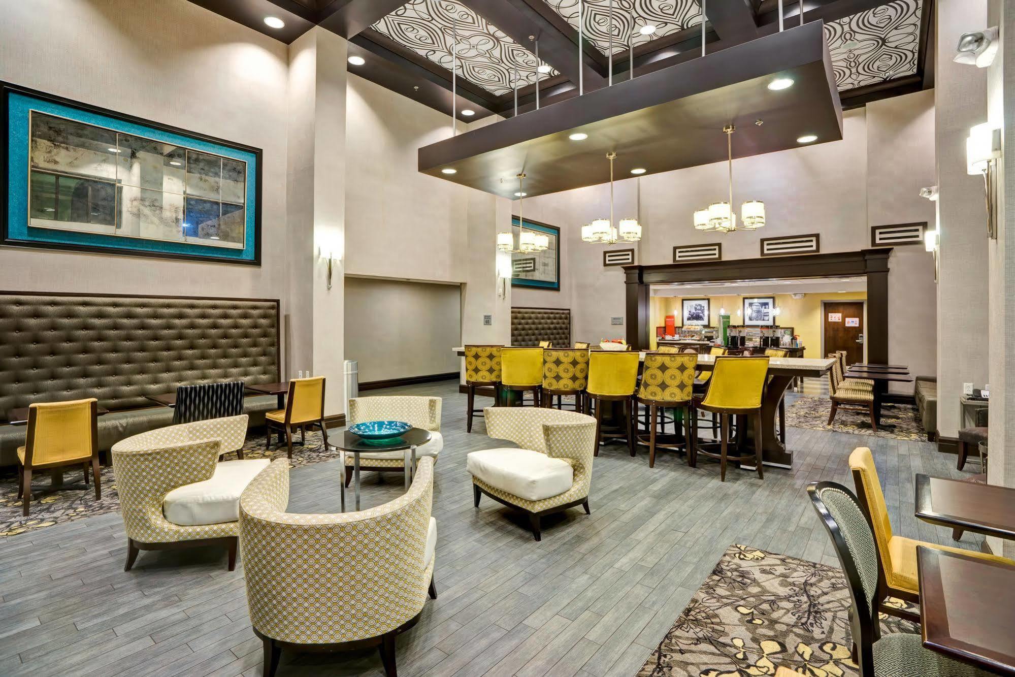 Hampton Inn & Suites Columbia South Fort Meade Area Bagian luar foto